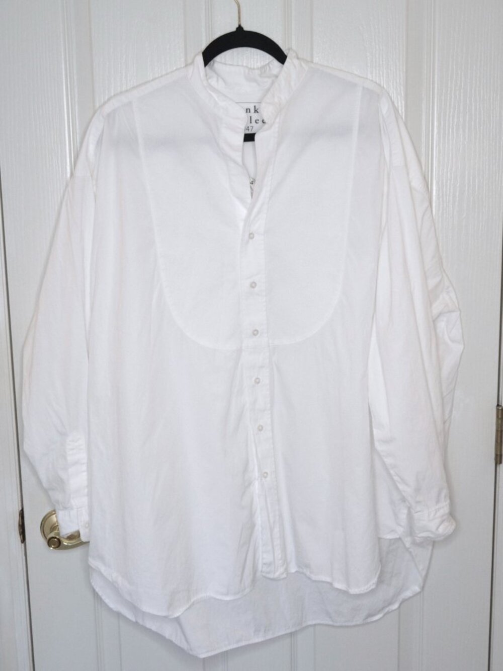 Frank & Eileen Victoria Italian Tuxedo Shirt Oversized Fit - Picture 3 of 9